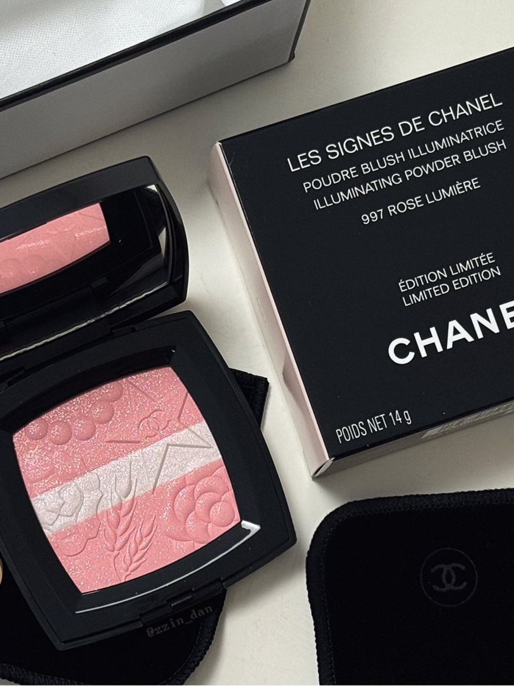 CHANEL Highlighter 🔔 Limited Edition 🔔 #997 - ROSE LUMIÈRE